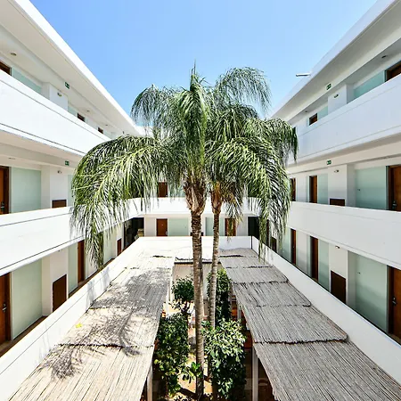 Hotel Forum 3*